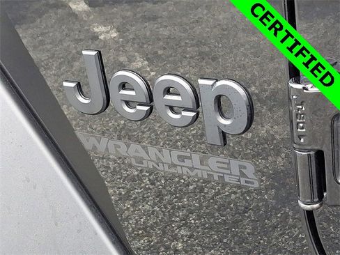 Used 2021 Jeep Wrangler Unlimited Sport image 28