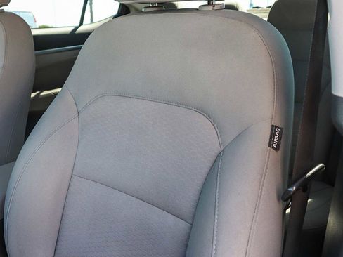 Used 2019 Hyundai Elantra Value Edition image 26