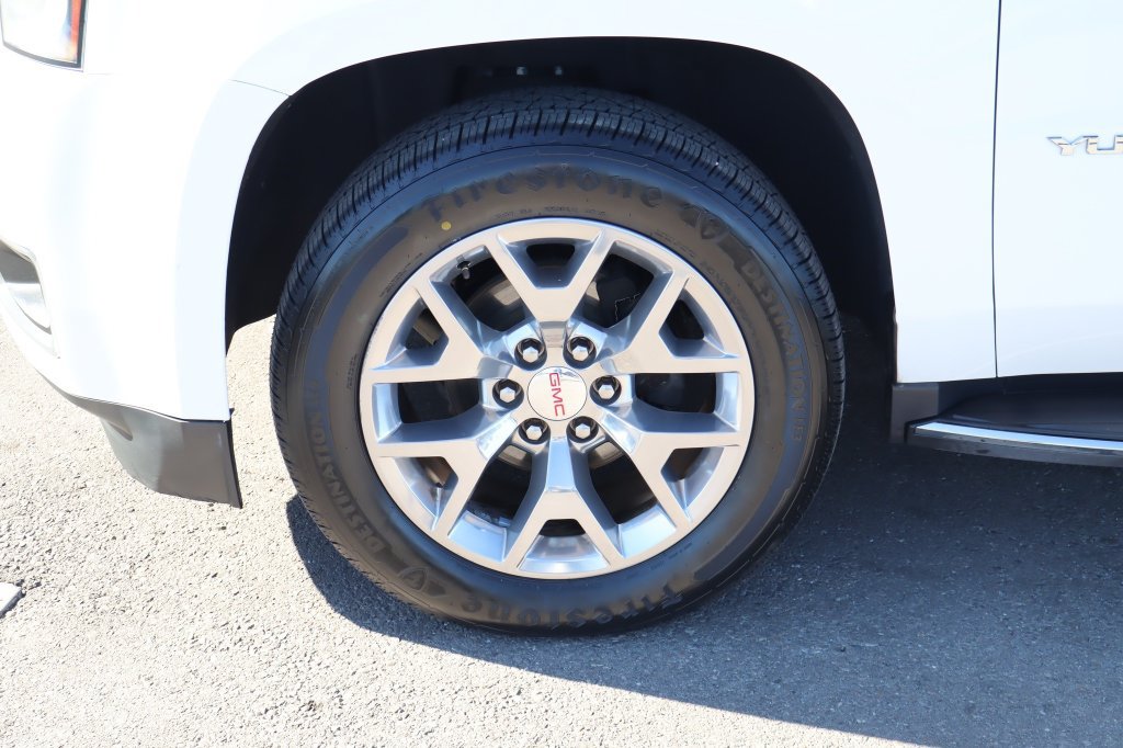 Used 2020 GMC Yukon XL SLE w/ SLE Value Package AWD/4WD image 14