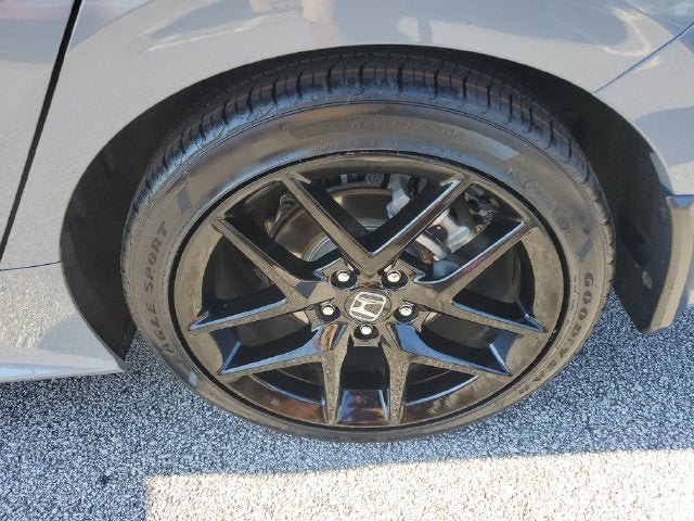 Used 2025 Honda Civic Sport image 17