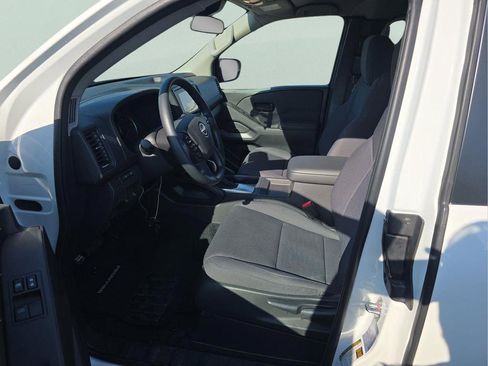 Used 2024 Nissan Frontier S w/ Technology Package RWD image 8