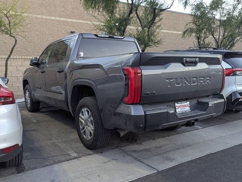 Used 2023 Toyota Tundra SR5 w/ SR5 Convenience Package AWD/4WD image 6