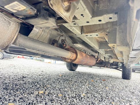 Used 2018 Ford Transit 250 148 Medium Roof RWD image 17