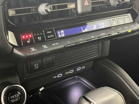 Used 2024 Toyota Land Cruiser w/ Premium Package image 21