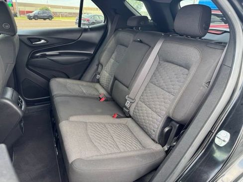 Used 2018 Chevrolet Equinox LT FWD image 22
