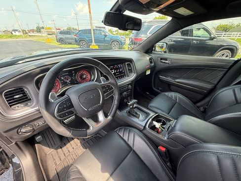Used 2023 Dodge Charger SRT Hellcat w/ Harman/Kardon Audio Group RWD image 15