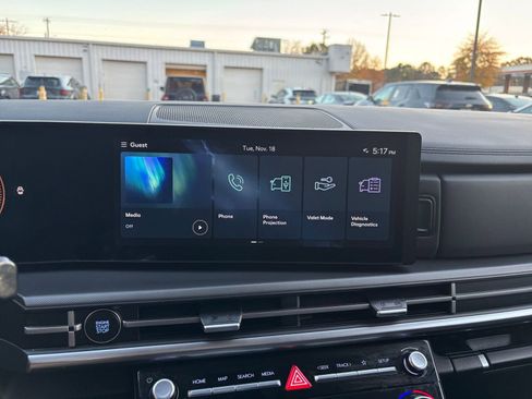 Used 2025 Hyundai Santa Fe SEL image 18