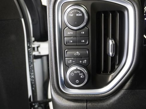 Used 2021 GMC Sierra 1500 SLE w/ X31 Off-Road Package image 24