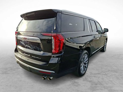 Used 2021 GMC Yukon XL Denali w/ Denali Ultimate Package image 4