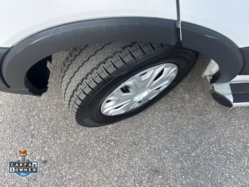 Certified 2025 Ford Transit 250 Low Roof w/ Exterior Upgrade Package RWD image 30