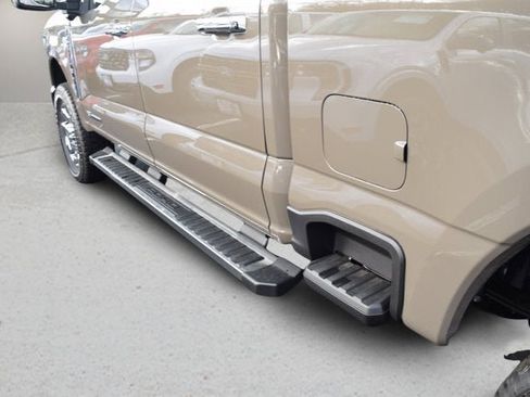 New 2026 Ford F250 Lariat w/ Chrome Package image 6