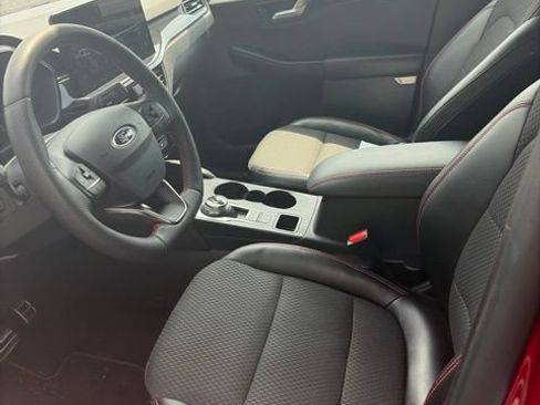 Used 2023 Ford Escape ST-Line w/ Tech Pack #1 FWD image 13