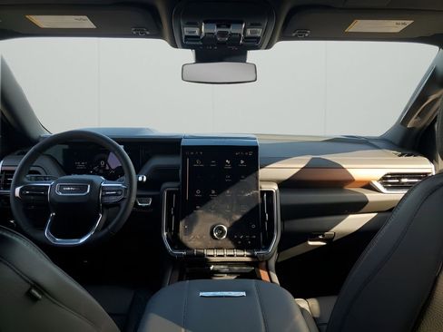 New 2026 GMC Yukon Denali w/ Sun & Power Step Package image 23