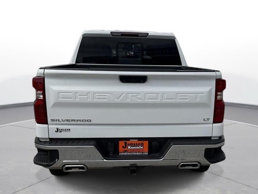 Used 2024 Chevrolet Silverado 1500 LT AWD/4WD image 3