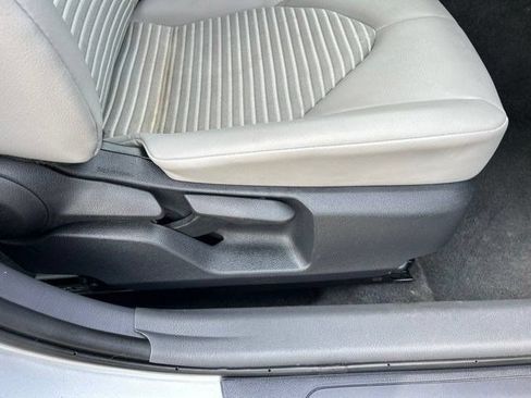 Used 2024 Toyota Camry SE FWD image 43