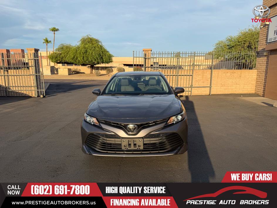 Used 2019 Toyota Camry LE w/ Convenience Package FWD image 4