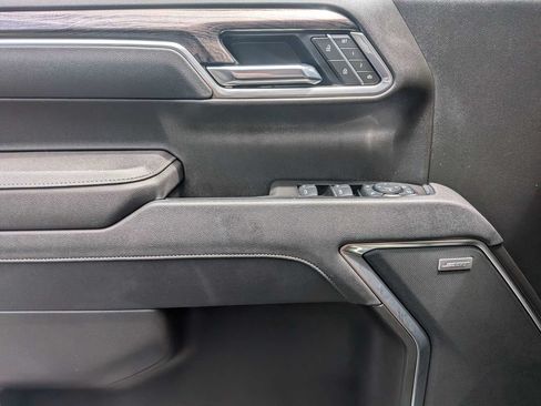 Used 2025 Chevrolet Silverado 1500 LTZ w/ Technology Package AWD/4WD image 25