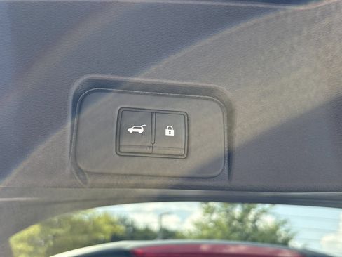 Used 2026 Nissan Rogue Dark Armor FWD image 23