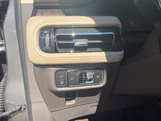 Used 2022 Lincoln Nautilus Reserve w/ Equipment Group 201A FWD image 32