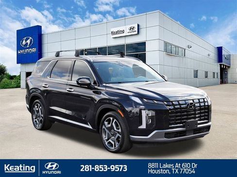Used 2024 Hyundai Palisade Limited image 3
