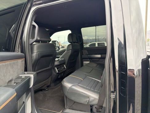 Used 2024 Ford F350 Platinum w/ Tremor Off-Road Package AWD/4WD image 29