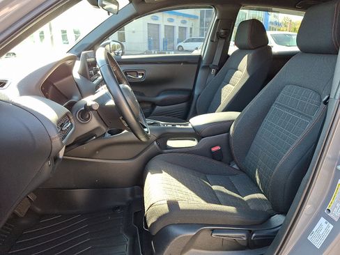 Certified 2025 Honda HR-V Sport image 13