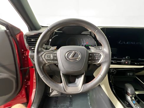 Used 2024 Lexus NX 250 FWD w/ Cold Area Package image 18