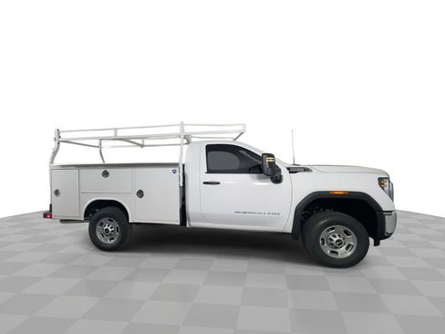 New 2025 GMC Sierra 2500 Pro w/ Convenience Package image 9