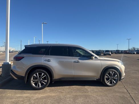 Used 2024 INFINITI QX60 Luxe image 18