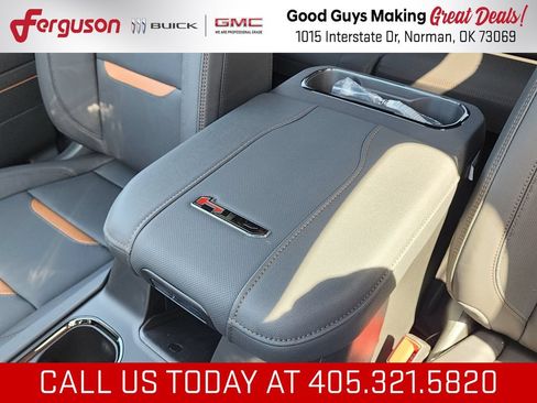 New 2026 GMC Sierra 2500 AT4 w/ AT4 Premium Plus Package AWD/4WD image 33