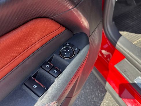 Used 2025 Ford Mustang Premium RWD image 20