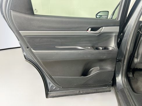 Used 2025 Hyundai Palisade SEL FWD image 27