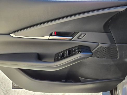 Certified 2025 MAZDA CX-30 AWD 2.5 S w/ Preferred Package image 24