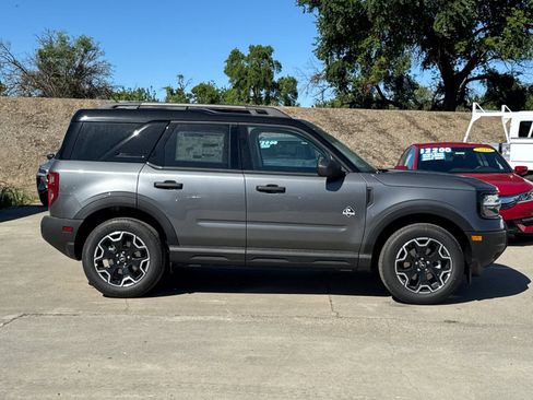 New 2026 Ford Bronco Sport Outer Banks image 2