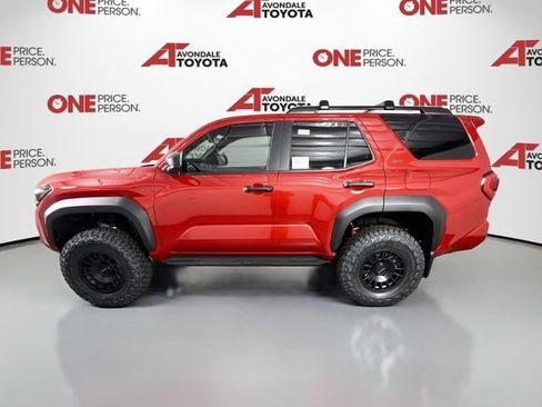 New 2026 Toyota 4Runner SR5 AWD/4WD image 4