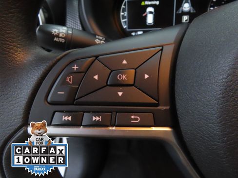 Used 2023 Nissan Kicks SV image 12