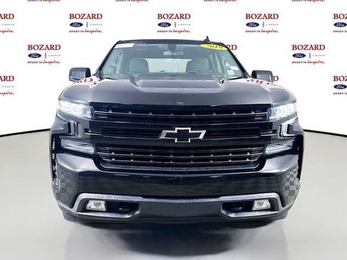 Used 2019 Chevrolet Silverado 1500 RST image 2