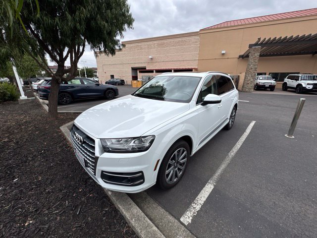 Used 2018 Audi Q7 2.0T Premium Plus w/ Premium Plus Package AWD/4WD image 16