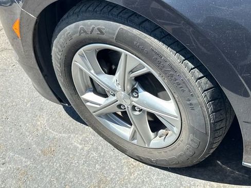 Used 2021 Hyundai Sonata SE image 15