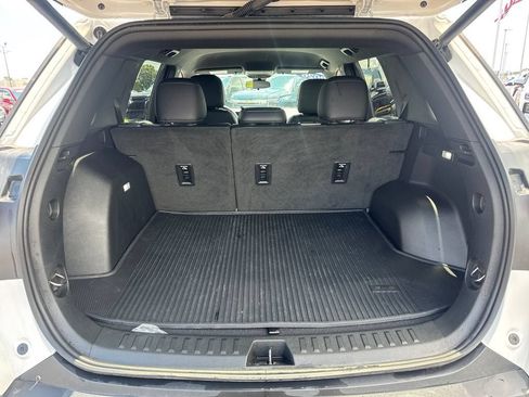 Used 2026 GMC Terrain Elevation w/ Elevation Premium Package AWD/4WD image 6