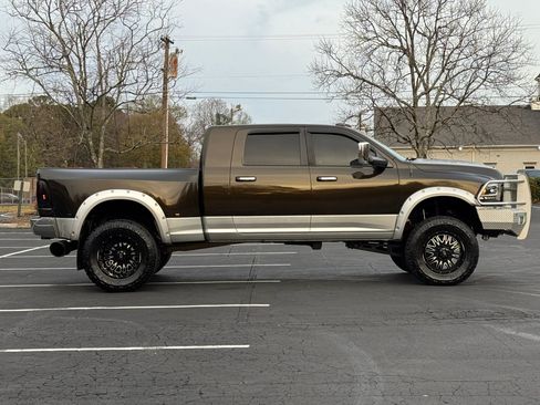 Used 2014 RAM 3500 Laramie image 5