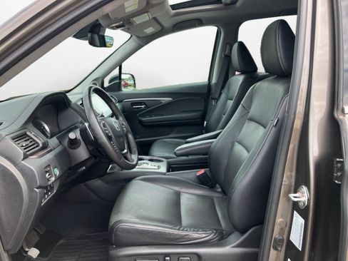 Used 2022 Honda Ridgeline RTL-E image 11