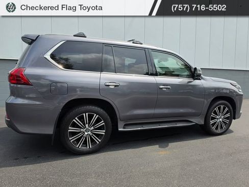 Used 2018 Lexus LX 570 4WD w/ Luxury Package image 8