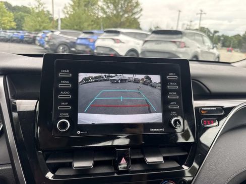 Used 2023 Toyota Camry LE AWD/4WD image 21