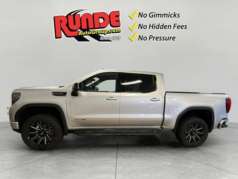 Used 2022 GMC Sierra 1500 AT4 w/ AT4 Premium Package AWD/4WD image 6