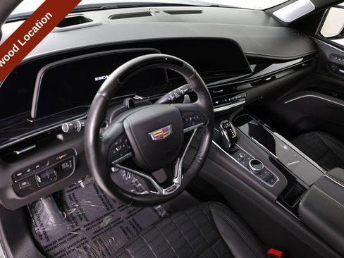 Used 2023 Cadillac Escalade V AWD/4WD image 24