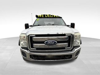 Used 2011 Ford F550 4x4 Crew Cab Super Duty w/ Payload Upgrade Pkg video 2