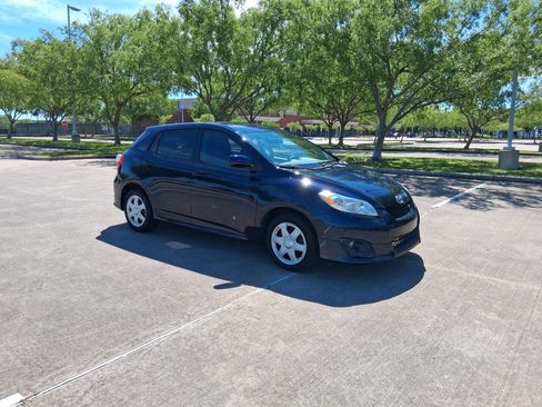Used 2009 Toyota Matrix S FWD image 8