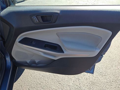 Used 2021 Ford EcoSport S image 6