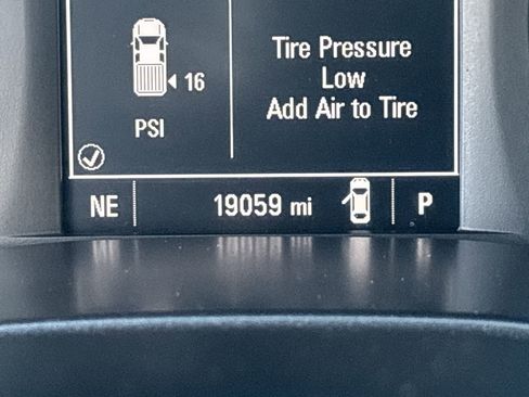 Used 2017 Chevrolet Colorado W/T w/ WT Convenience Package image 23